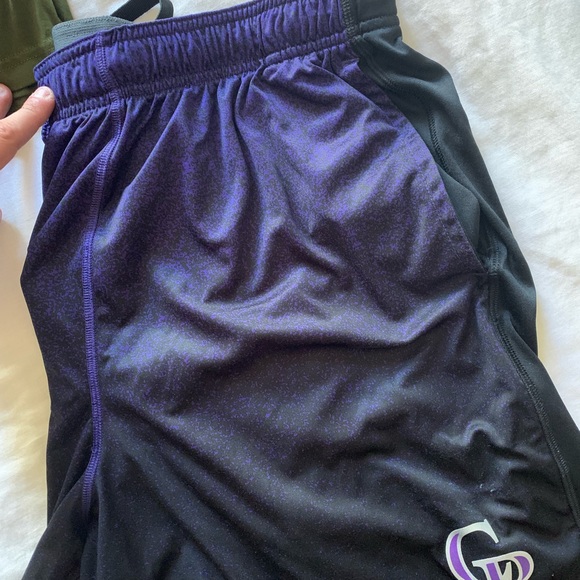 3 pack Nike basketball shorts. 2 sized M and one L - Picture 7 of 8